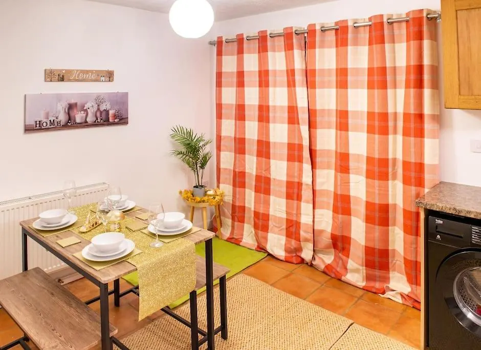 Bakerville Stays - Home In Osier - 3 Bed Νότιγχαμ 0*,  Ηνωμένο Βασίλειο